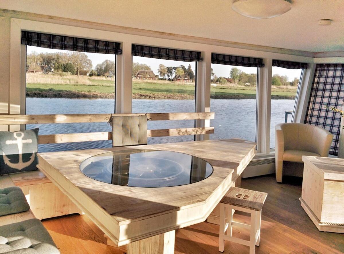 Urlauberschiff Neptun Im Ostseebad Prerow Exterior foto